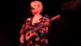 Jill Sobule &#39;Kissed a Girl&#39;