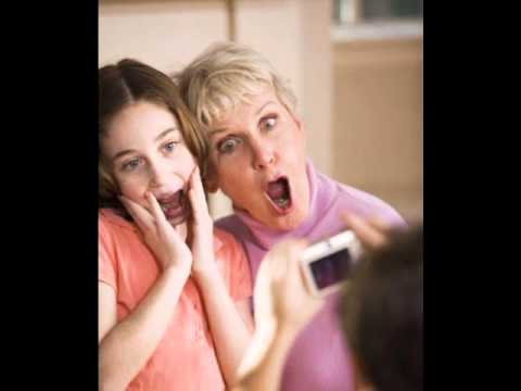 Chytlavy Smiech - Peter, Vaso a Beata detom