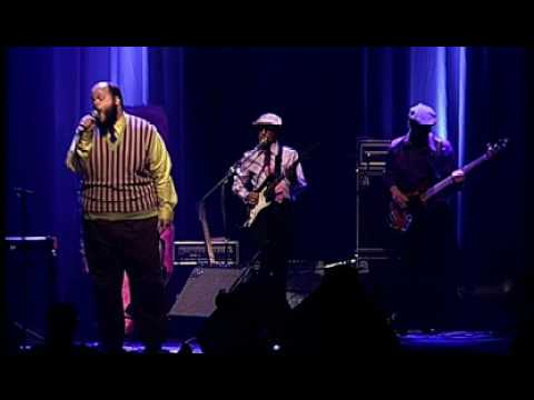 Ed Motta em DVD - Minha Casa, Minha Cama, Minha Mesa