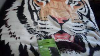 Video thumbnail for Unboxing and review of Western Digital ( WD ) My Passport Essential SE 750 GB by HDTechFocus