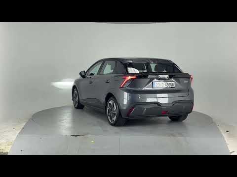 MG 4 LR EXCITE EV 203PS 5DR AUTO **FULL BLACK CLOT - Image 2