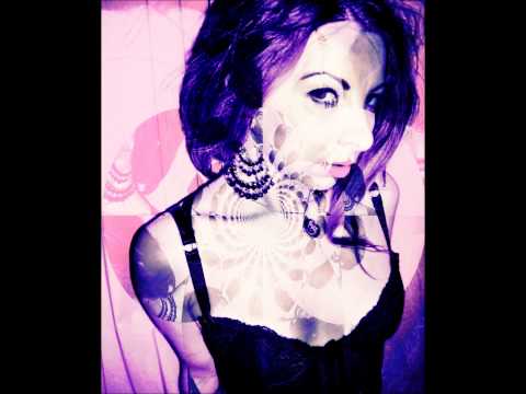 Nilakshy (vocal) & Zero7 - Polaris