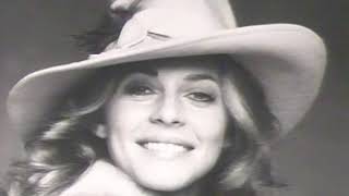 Bionic Woman Lindsay Wagner Interview with Bill Boggs