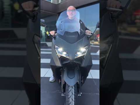 tmax tech kamo 2025 New green color🐊اللون الأخضر الجديد #yamaha #tmax560 #tmax #techmax #tmax530