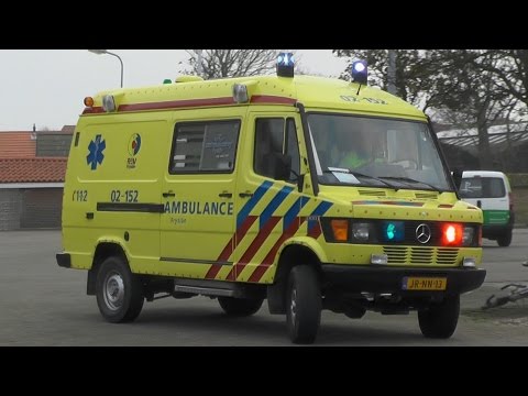 Showtje, C Miesen Ambulance 02-152 Terschelling vanuit ambulancepost Terschelling