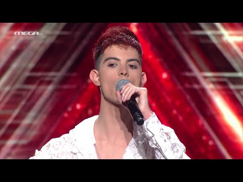 Απίθανος ο Άγγελος Αρχανιωτάκης με το «No time to die»