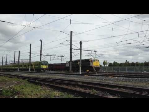 Irish rail 071 class number 075 with Tara Mines @ Fairview Dart Depot