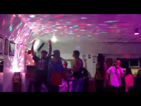 Dialecto y K-niestro vs Laura y escéptico