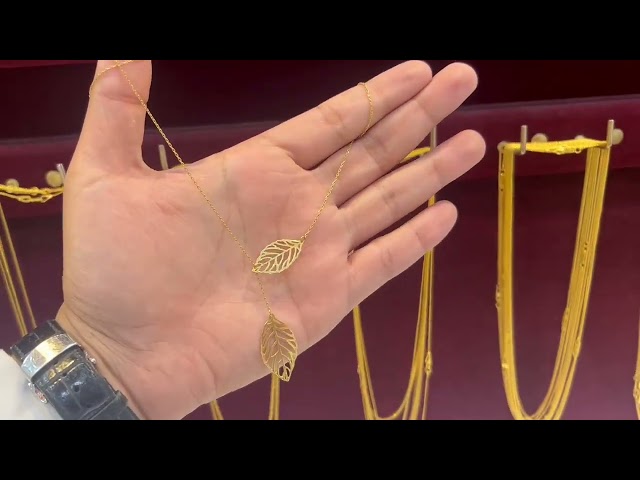 عقد ذهب عيار 18