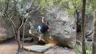 Video thumbnail of Dos didals, 6a. La Riba