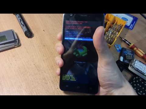 GoClever 2500 Зависает на заставке делаем Hard Reset