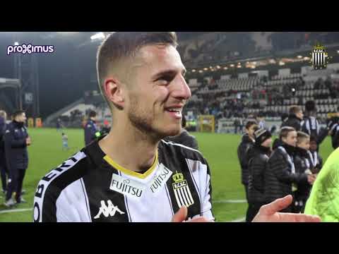 Notre capitaine, Dorian Dessoleil, fête la victoire face à Ostende avec les Ultras 🥳