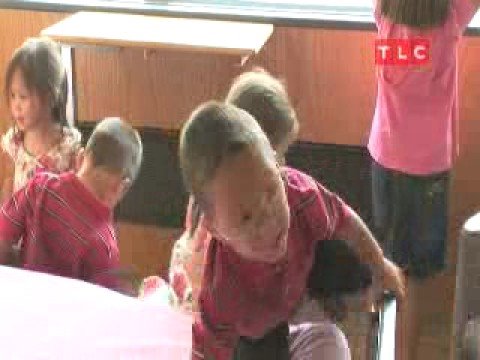 Jon & Kate Plus 8 - Labor