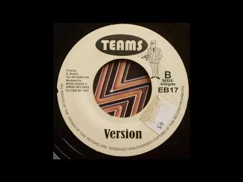 Anthony Johnson & Mike Brooks Mix Up / Version