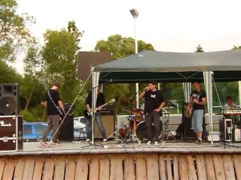 MedziNami - Čierne duse (Chlebnice 7.7.2013)