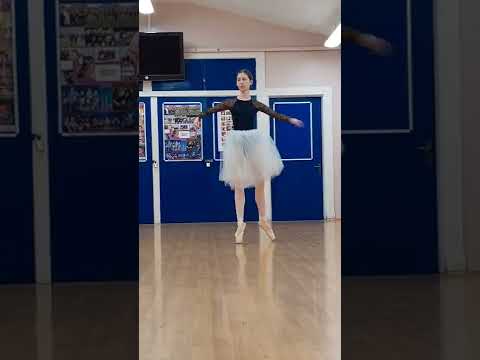 pirouettes en pointe #shorts