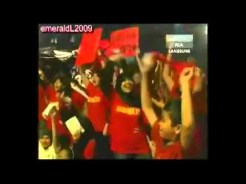 Lagu Cinta Teragung oleh Hazama di Akademi Fantasia 9