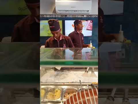 Cream stone Vijayawada #icecream #trending #foodie #trendingshorts #trendingshorts #youtubeshorts