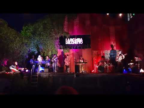 La Bomba del Ghetto - Intro - King pharaoh's plague - Darling it's true