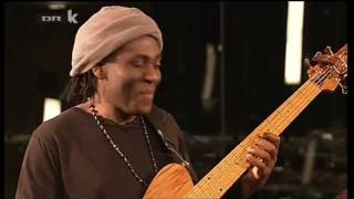 Richard Bona & Chris Minh Doky.  Improvisation 1 & Improvisation 2