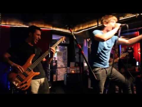 HEART PREVAILS - Eulogy for the White Rabbit - Live @ 1982bar