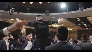 החתונה על חשבוני!