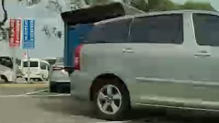 【車禍影片】服務區之戀（2025.11.21 國道一號湖口服務區