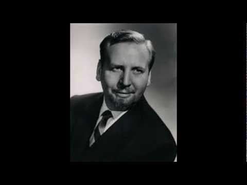 Bing Crosby Radio Show (1946) Feat. Spike Jones, Skitch Henderson, Lina Romay, The Charioteers (2)