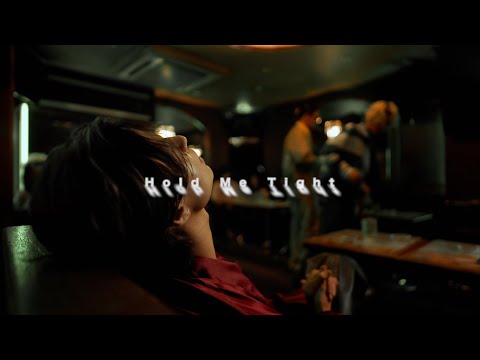 Billyrrom - "Hold Me Tight"【Official Music Video】