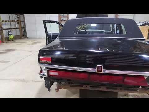Thumbnail for LNLN077 1992 Lincoln Town Car Test Video by Car