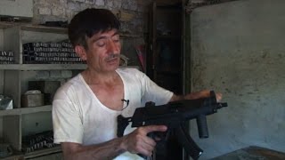 Au Pakistan, le déclin d'un prospère bazar d'armes maison