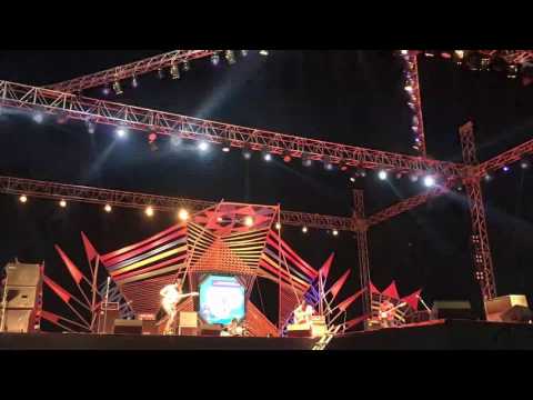 Blushing Satellite - You / Outro - Live