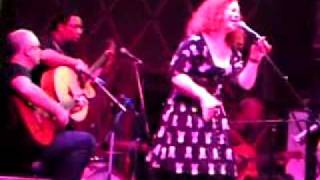 Sarah Jane Morris - It's a shame