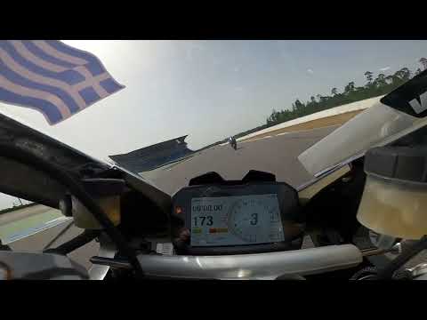 Ducati panigale v4s in Hockenheimring