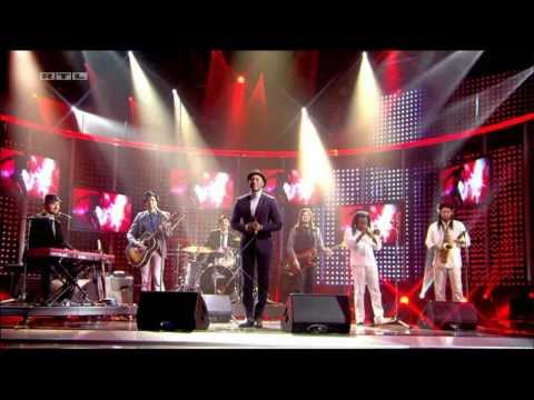 Aloe Blacc - Wake Me Up (Live 2013)