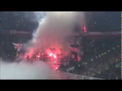Eintracht Frankfurt Ultras in Düsseldorf
