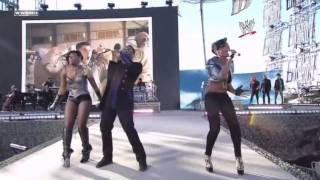 WWE Tribute to the Troops 2010 - Diddy Dirty Money Perfomance