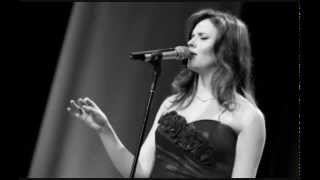 Halie Loren - Winter Wonderland