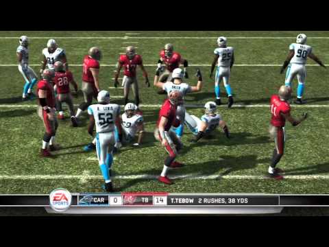 Madden 11 Domination mode:  Fantasy Draft Franchise Bucs vs Panthers Week 10