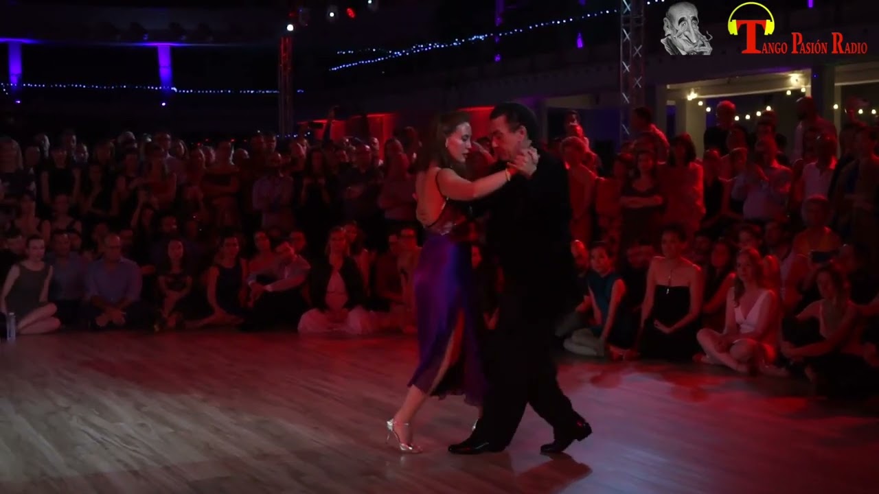 EL TIGRE MILLAN Juan D'Arienzo - Alberto Reynal Ballano: Mariano "Chicho" Frumboli - Juana Sepulveda