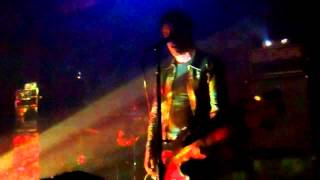 A Place To Bury Strangers - Alone @ The Troubadour 11-6-12