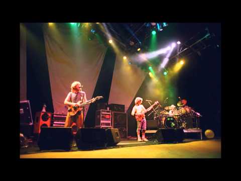 Phish: 11/16/94 Mike's -› Simple