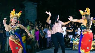 Download lagu On the street Cepik Tabanan Lemuh Goyang Mengegol mp3 Download lagu On the street Cepik Tabanan Lemuh Goyang Mengegol mp3