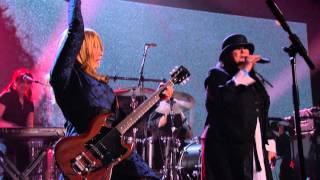 Heart –  Barracuda  Live 2013 Rock Hall of Fame 
