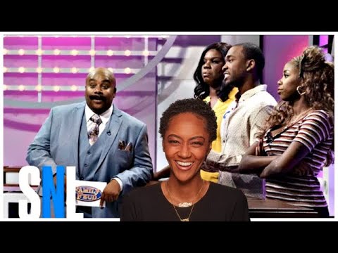 FIRST TIME REACTING TO | Family Feud: Extended Family - SNL
