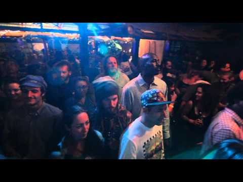 The Soul Syndicate Band - Fade Away