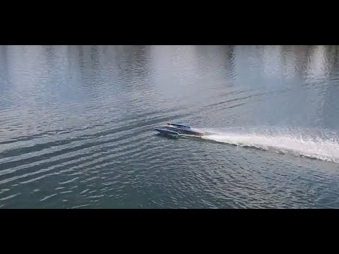 ZippKits R4 4S Outrigger maiden!!!!!!!!!!!! Love it