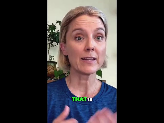 Vídeo relacionado con Whole Foods Recipe Book - Bringing Light to a Plant-Based Diet: 25 Recipes to Incorporate Whole Foods into Your Lifestyle!