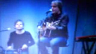 Askil Holm spiller sin nye låt at PlanTv