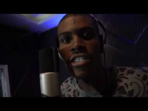 MC ALVINHO RS-QUER RESPEITO ENTÃO RESPEITA(1•TROPA DA CAIXA) DJ RHUIVO